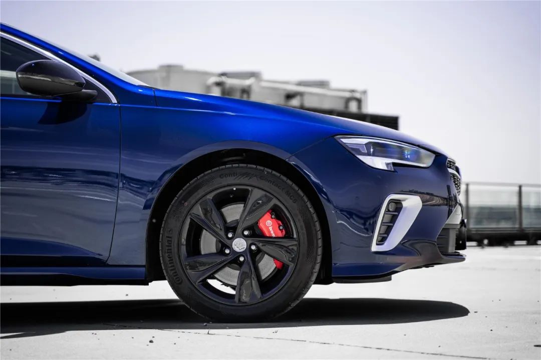 君威GS减震悬架,新款君威gs改避震效果