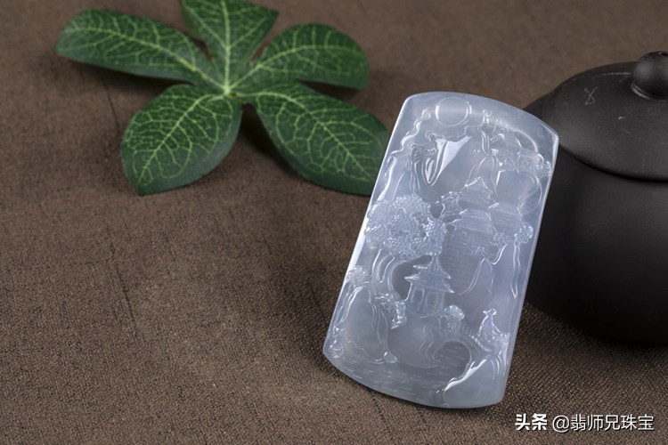 收藏黄金好还是宝石好,黄金的价值和玉哪个价值高