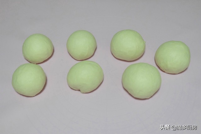 我做的面包,无油无鸡蛋无奶的面包好吃吗