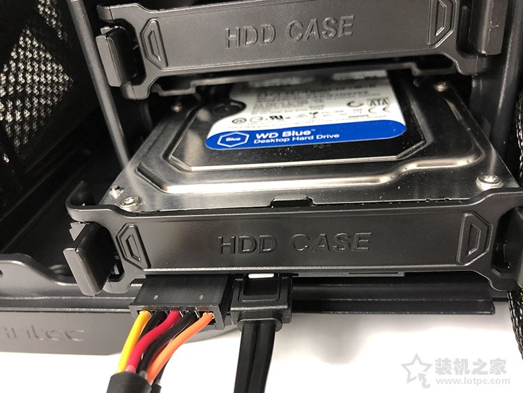 diy电脑组装教程图解详细步骤,零基础diy电脑组装自学装机教程