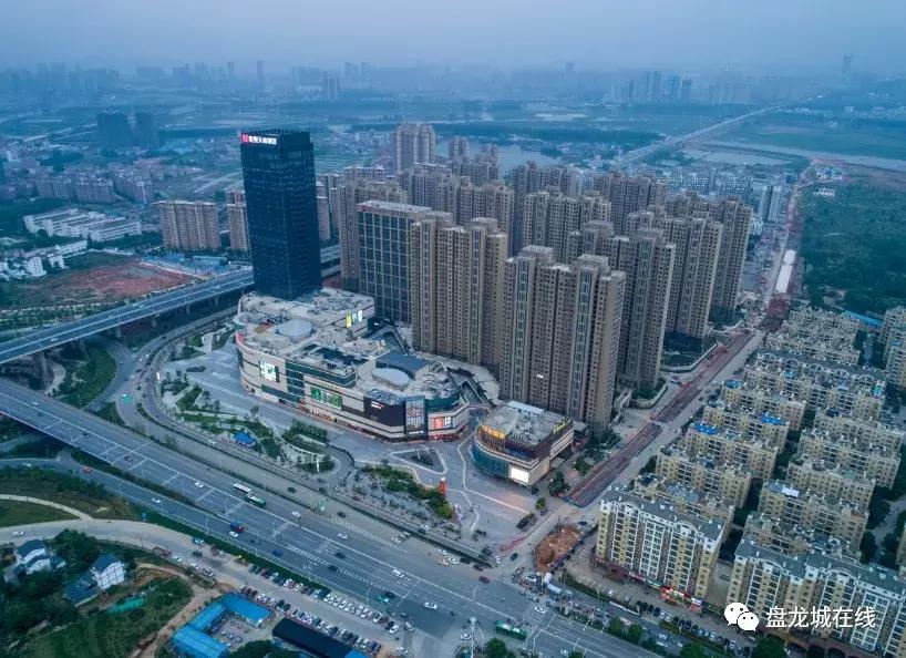 武汉一路向前,武汉一路向北江汉路