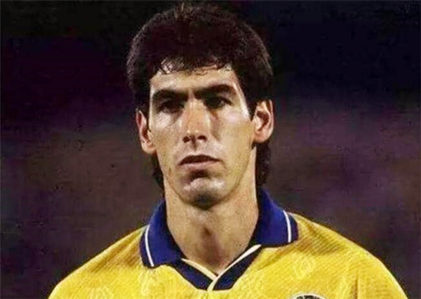 世界杯最惨乌龙球身中12枪,世界杯历史十大乌龙球