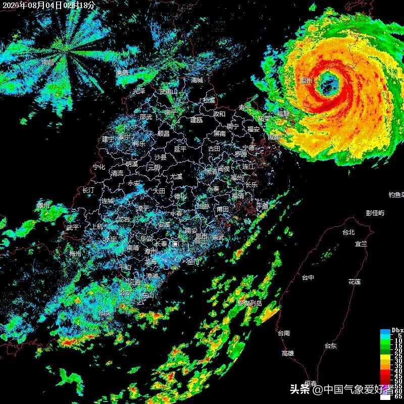 台风黑格比刮落窗户,浙江玉环台风吹落多家阳台