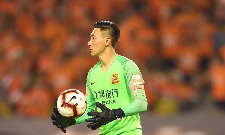 卓尔30人大名单,武汉卓尔队员名单2015的大名单