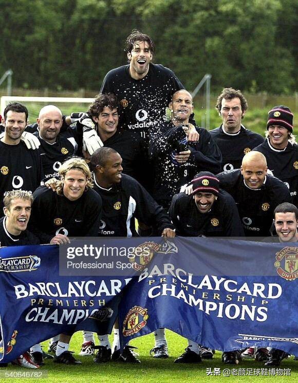 弗格森施压裁判,弗格森公开给穆里尼奥施压