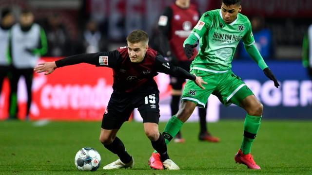 德国职业足球史上最大危机:恐损失7亿+1/4俱乐部破产