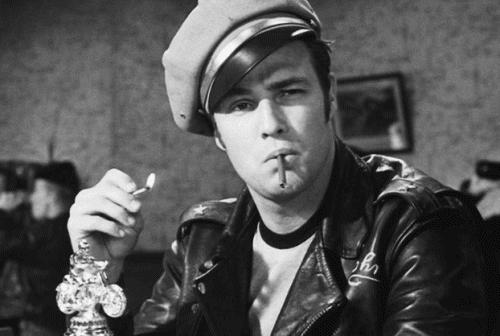 皮衣衣服皱巴巴怎么弄平整,皮衣服有褶皱怎么弄平