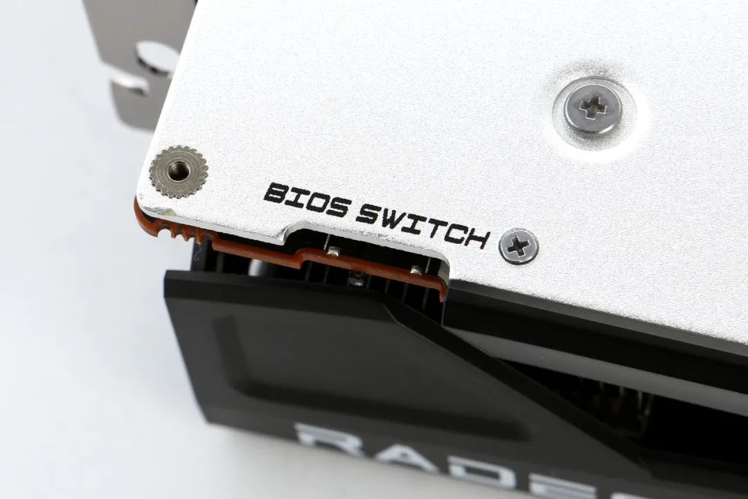 蓝宝石amdradeonrx7700xt怎么样,蓝宝石radeonrx6800