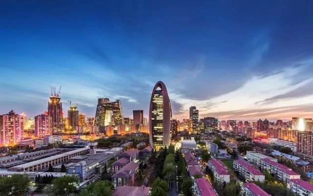 传疯了！北京第一美女找工作，简历惊呆全国！