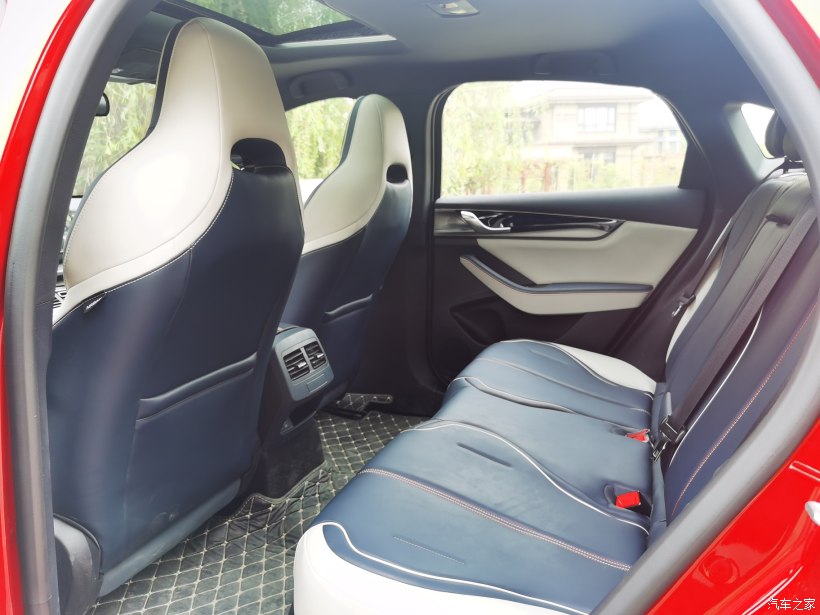 时光荏苒，岁月如梭，你是我值得等待的——秦plus