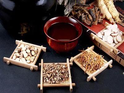 对癌症非常有帮助的书籍,外国的一本自我治疗癌症的书籍