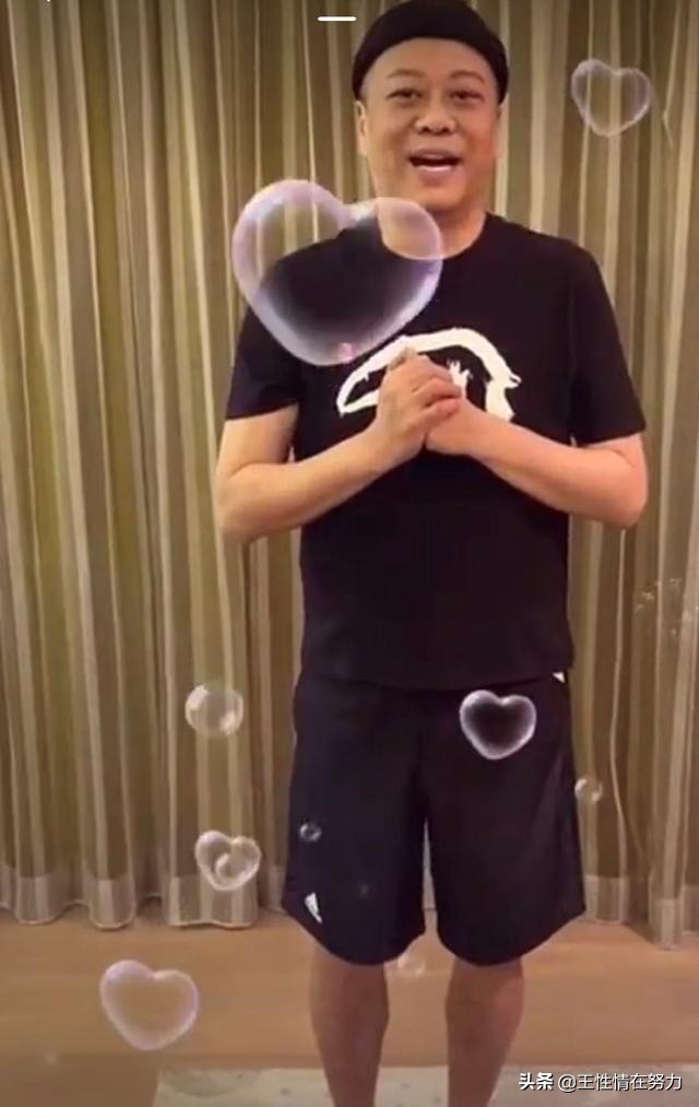 58岁欧阳震近况,欧阳震华胖图片