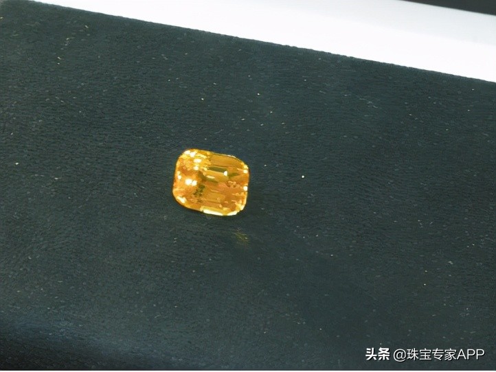 日本皇室彩宝,世界十大顶级皇室珠宝