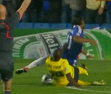 足坛五大惨案纪实,足坛名场面斯坦福桥惨案