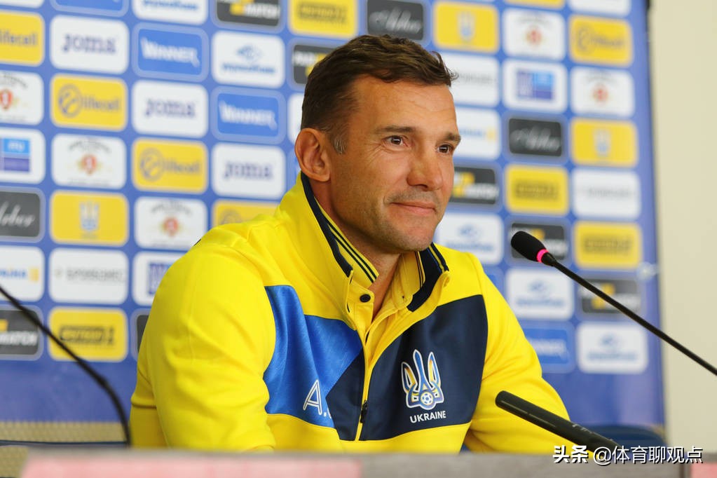 吉格斯基恩,足球小国中场大师