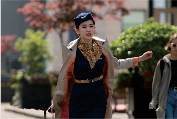 我跟你讲，空姐小姐姐可不是一般人，她们的本事多着呢