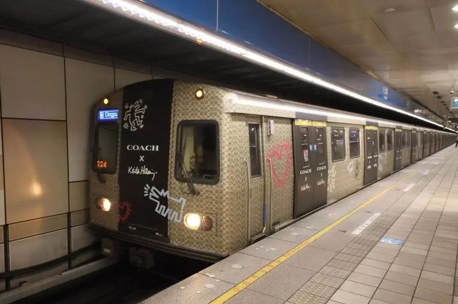 美国涂鸦艺术家哈林,美国街头涂鸦艺术家哈林