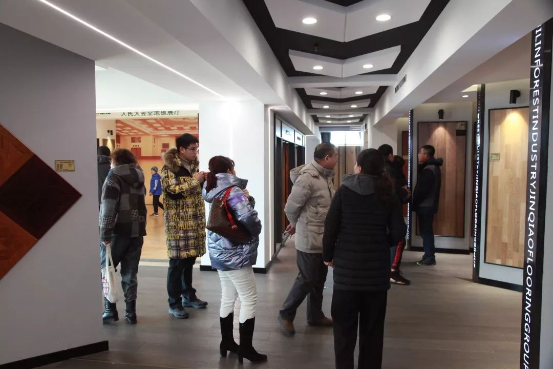 金桥家装节,吉林森工金桥地板实体店