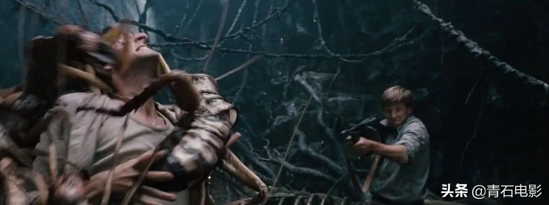 金刚电影中最震撼的一集,金刚最终效果