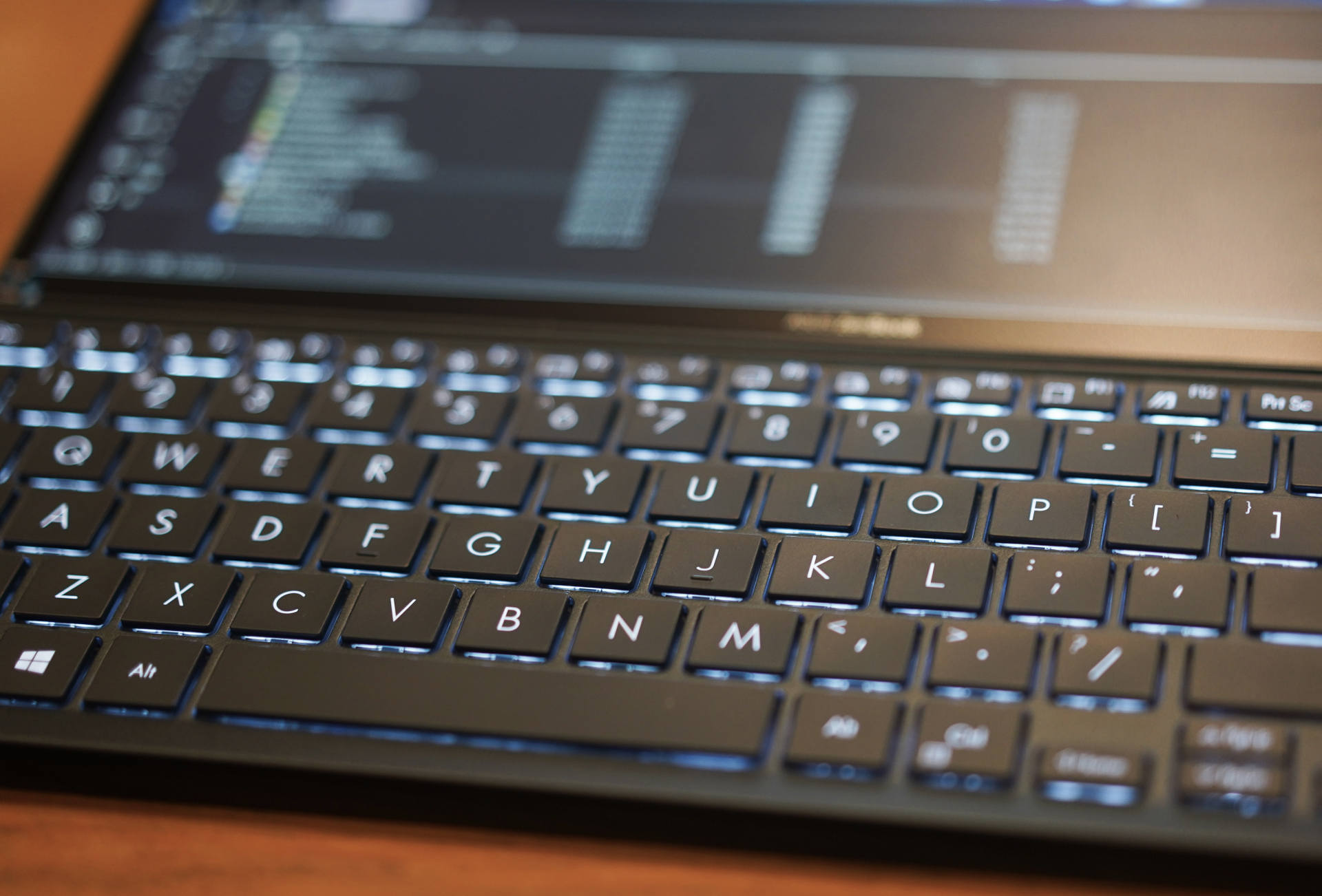 华硕灵耀x双屏笔记本到底怎么用,华硕灵耀x双屏笔记本评测