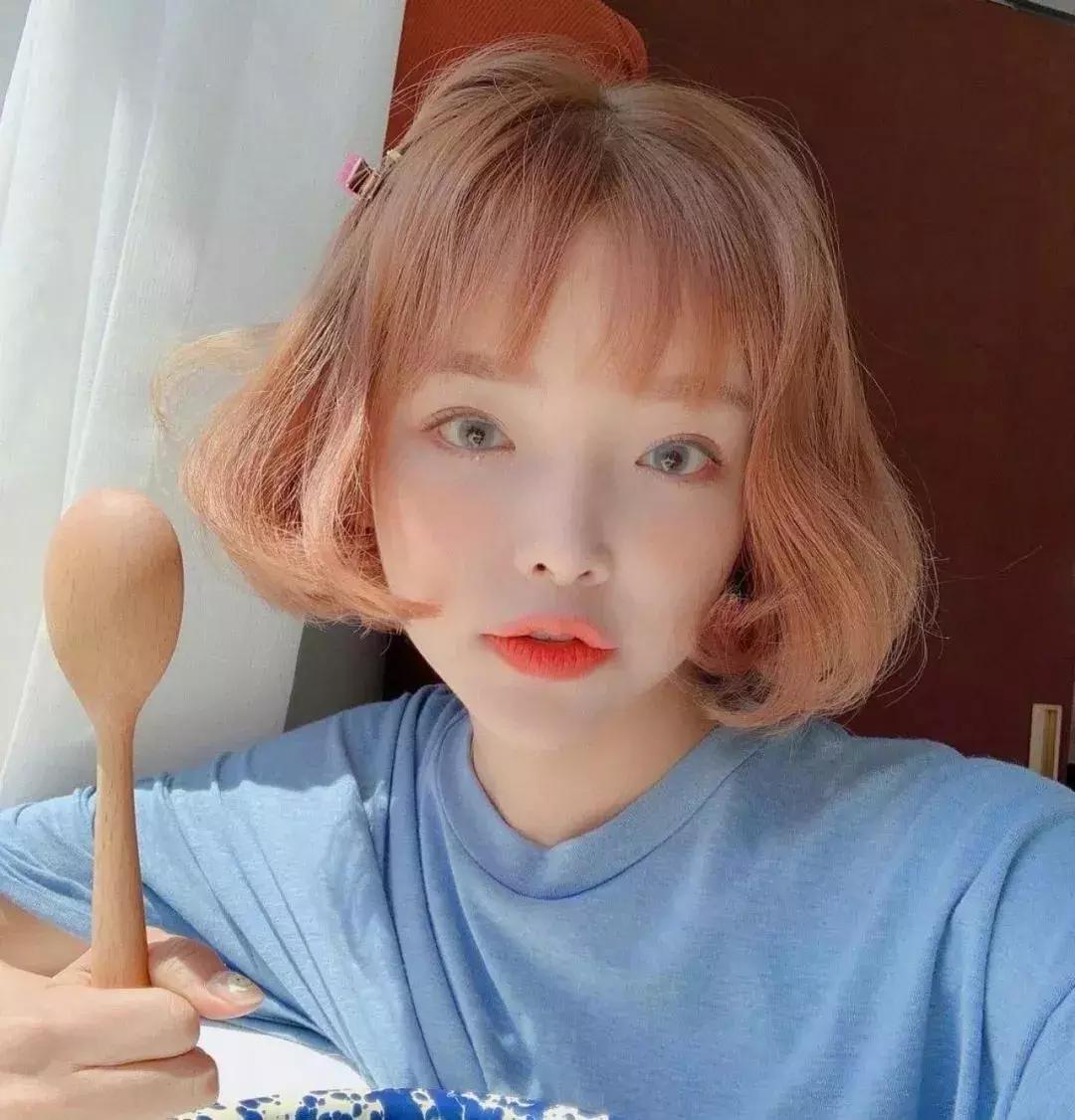 网红脸早已过时高级脸才是王道,清冷气质网红脸