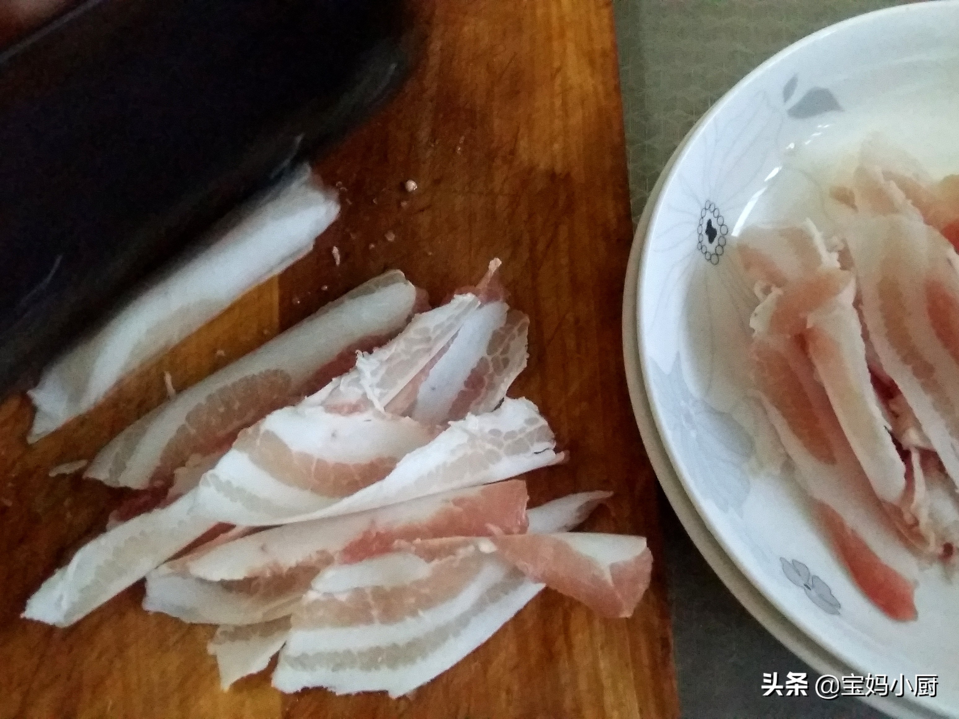 火锅自己在家怎么做好吃,自己在家做火锅推荐菜