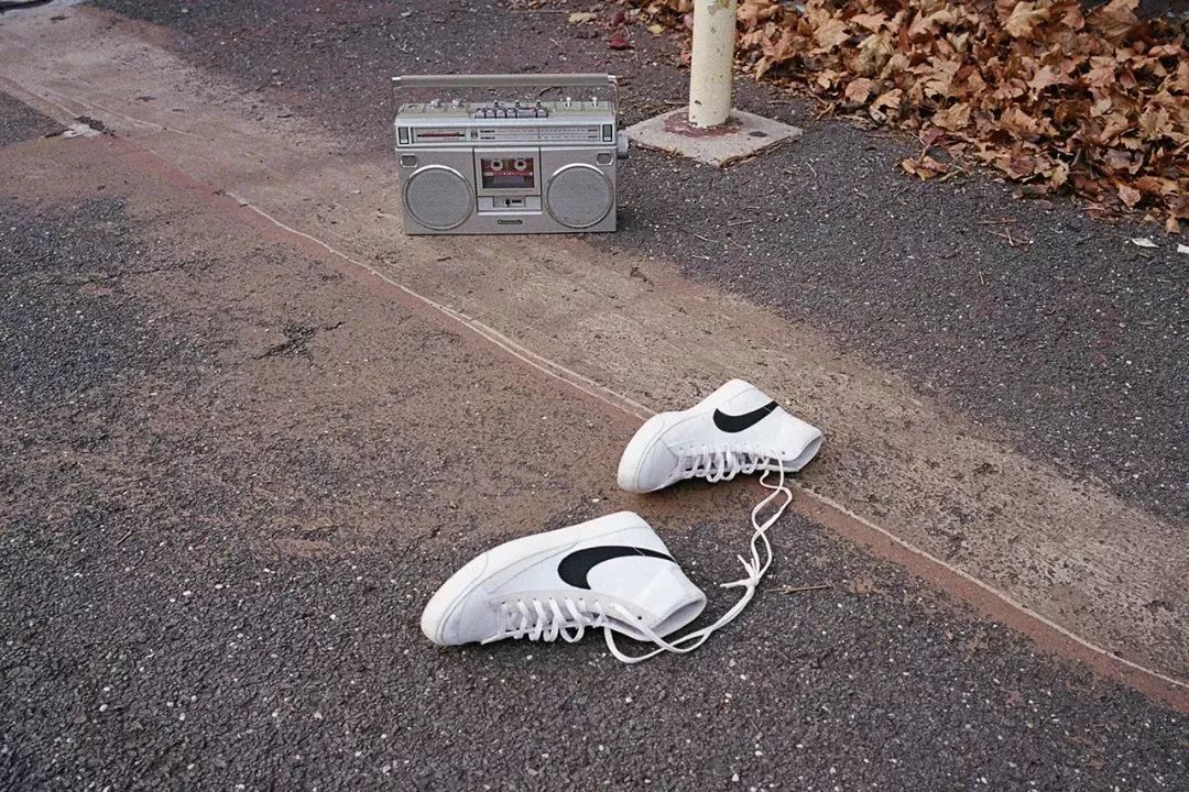 travisscott联名倒勾棕色aj1,travisscott联名aj6倒钩