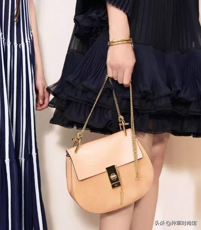 郑秀妍离开sm后在韩国过得怎么样,郑秀妍手拿包爱马仕