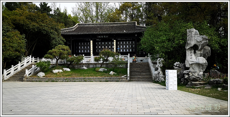 扬州夏日的瘦西湖风景,三月的扬州瘦西湖