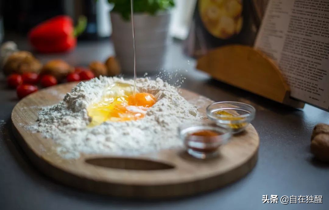 红酒过期怎么办？别着急10个小方法，教你变废为宝~