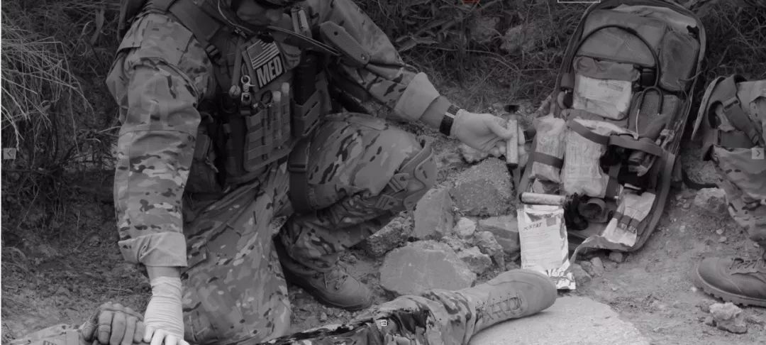 突破传统止血局限：美军战场止血利器X-stat