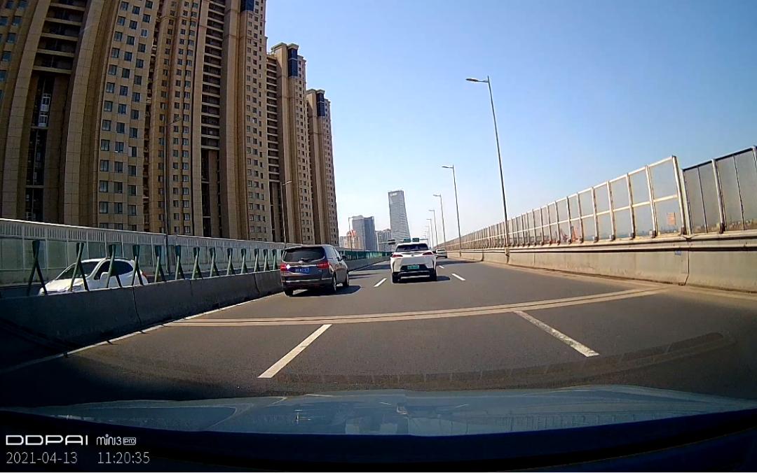 很实用这三款行车记录仪推荐购买,评测三款热销行车记录仪