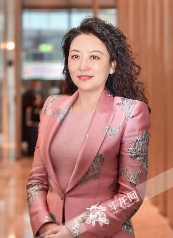 风从巴渝来丨全国政协委员彭静：尽快促成网络交易监督管理办法直播带货应有监管人员驻场参与