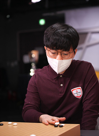 申真谞爆冷止步半决赛,韩国媒体评申真谞滑标