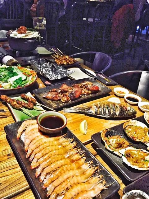 什么摆地摊最赚钱又简单,摆地摊卖什么最赚钱而且成本低