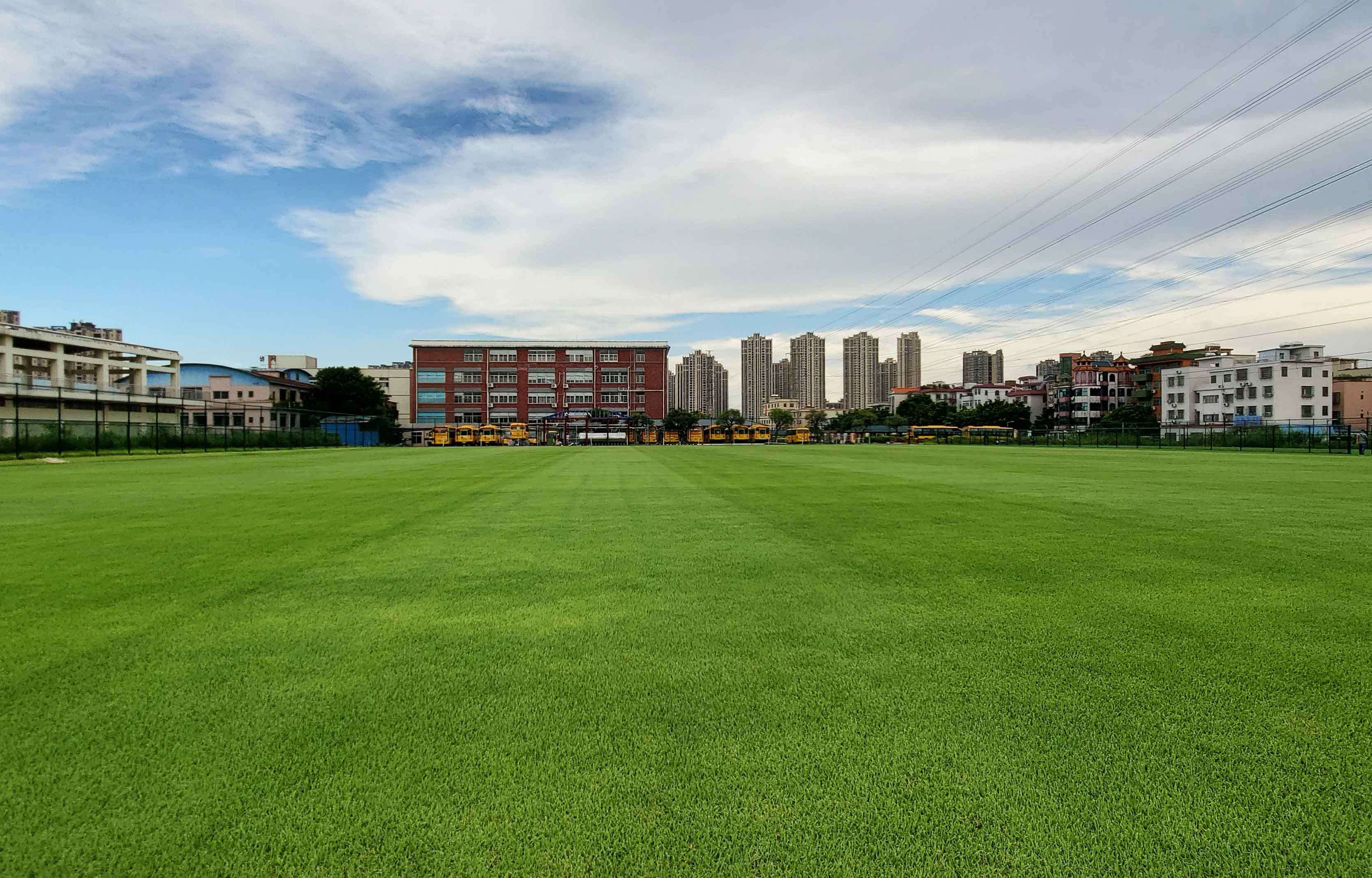 草根创业成功的富豪,草根富豪创业史