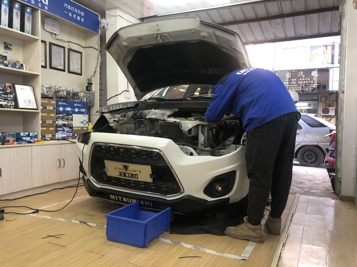 武汉外星人灯,武汉外星人改灯怎么样