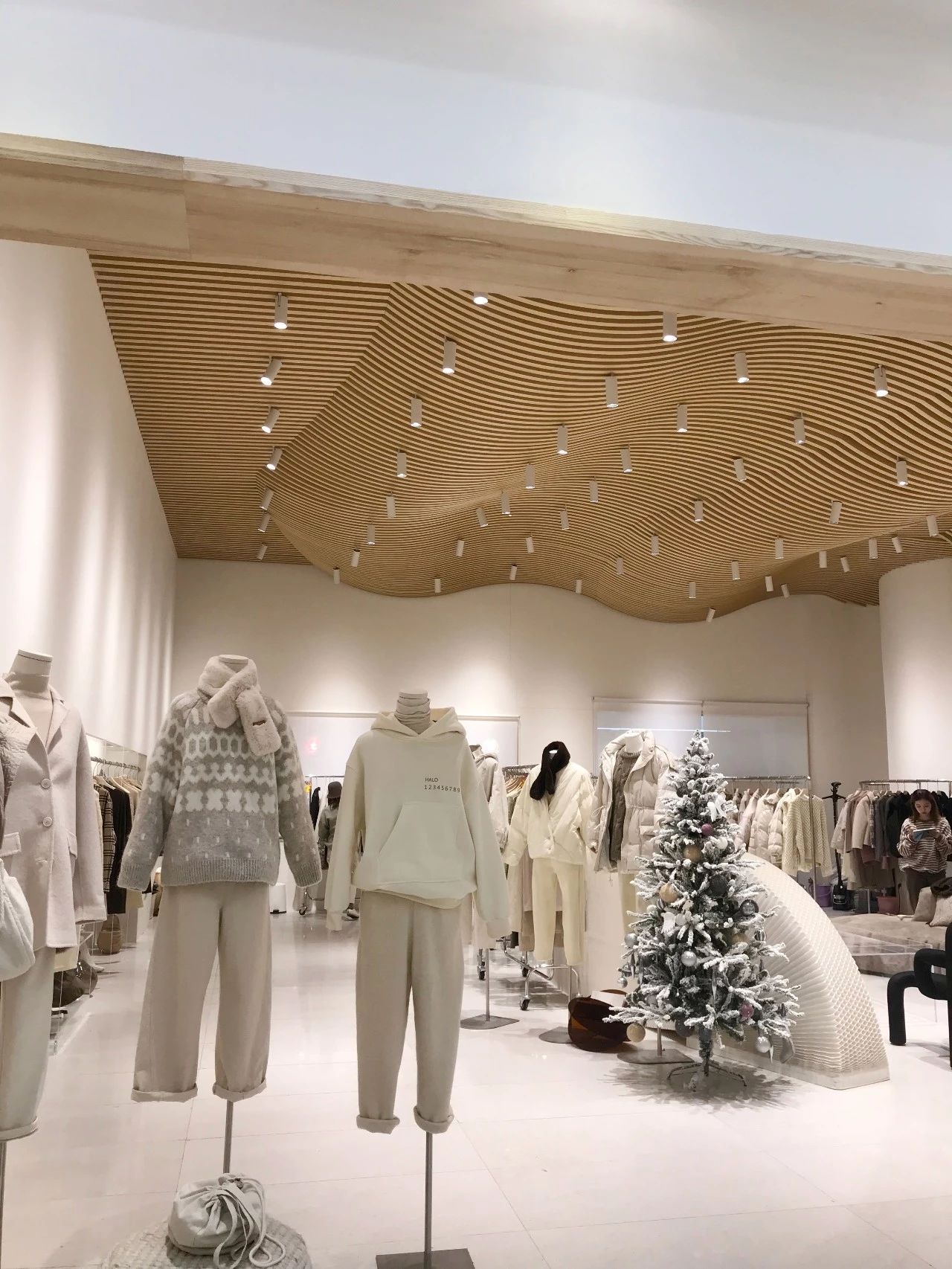 广州东大门年底清仓,东大门清仓货