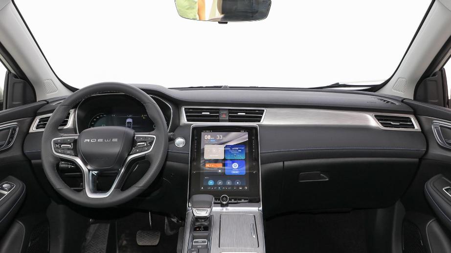 荣威rx5最新款这款车值得入手吗,新国潮智联网suv荣威rx5