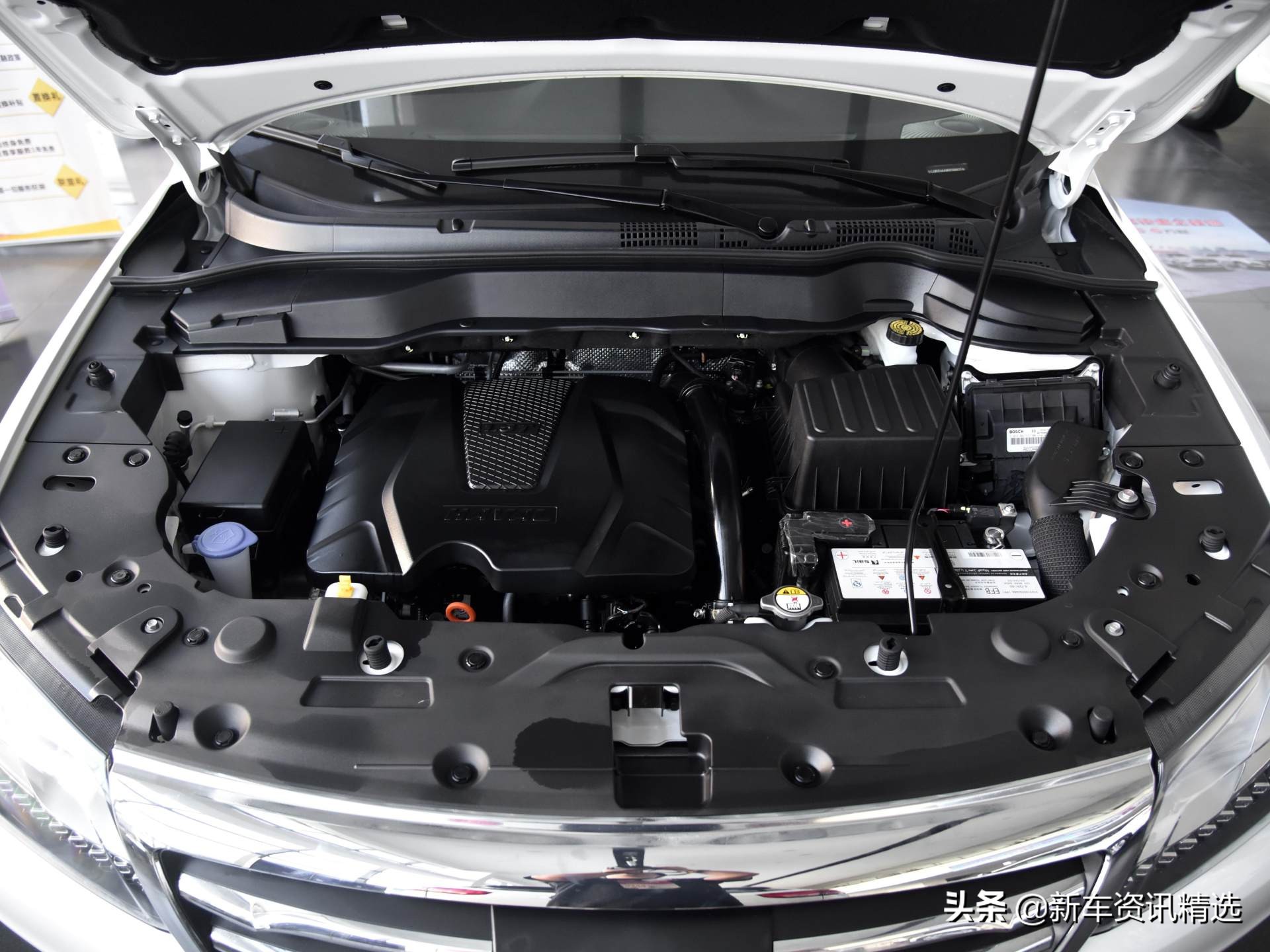 价格低廉高品质，与销冠同等实力，省油自动挡SUV，实拍哈弗H2