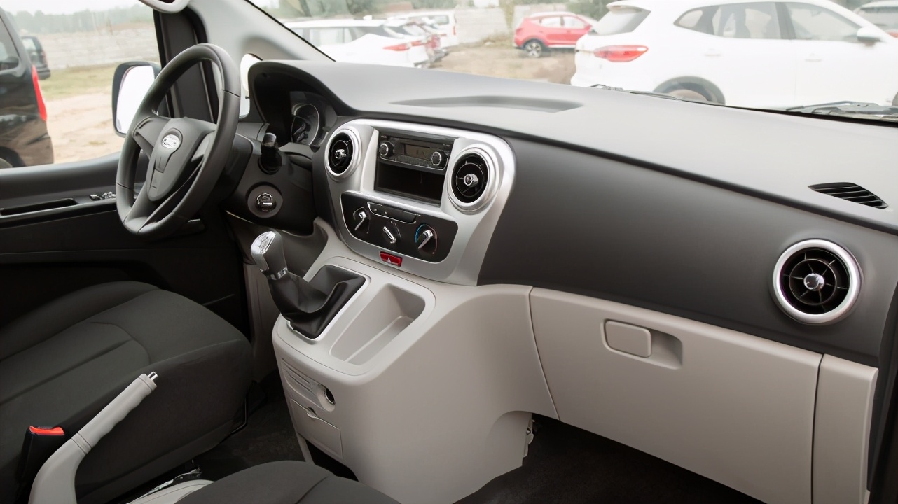 杭州车主提了江淮瑞风M3，开了640公里后，直言有话要说