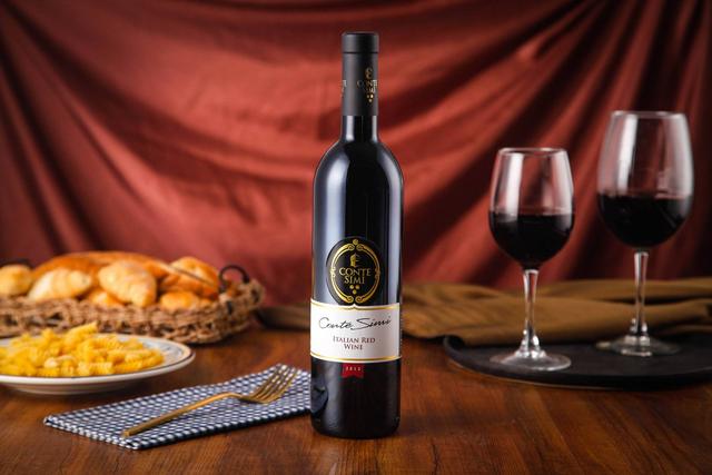 怎么辨别瓶内的红酒真假,真假红酒如何鉴别