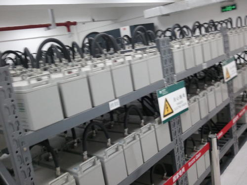 全国关于电瓶修复最新报道,电瓶修复店能修复电瓶多少钱