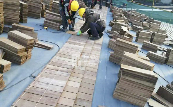 木制屋顶陶瓷瓦施工流程,木板沥青瓦施工视频完整版