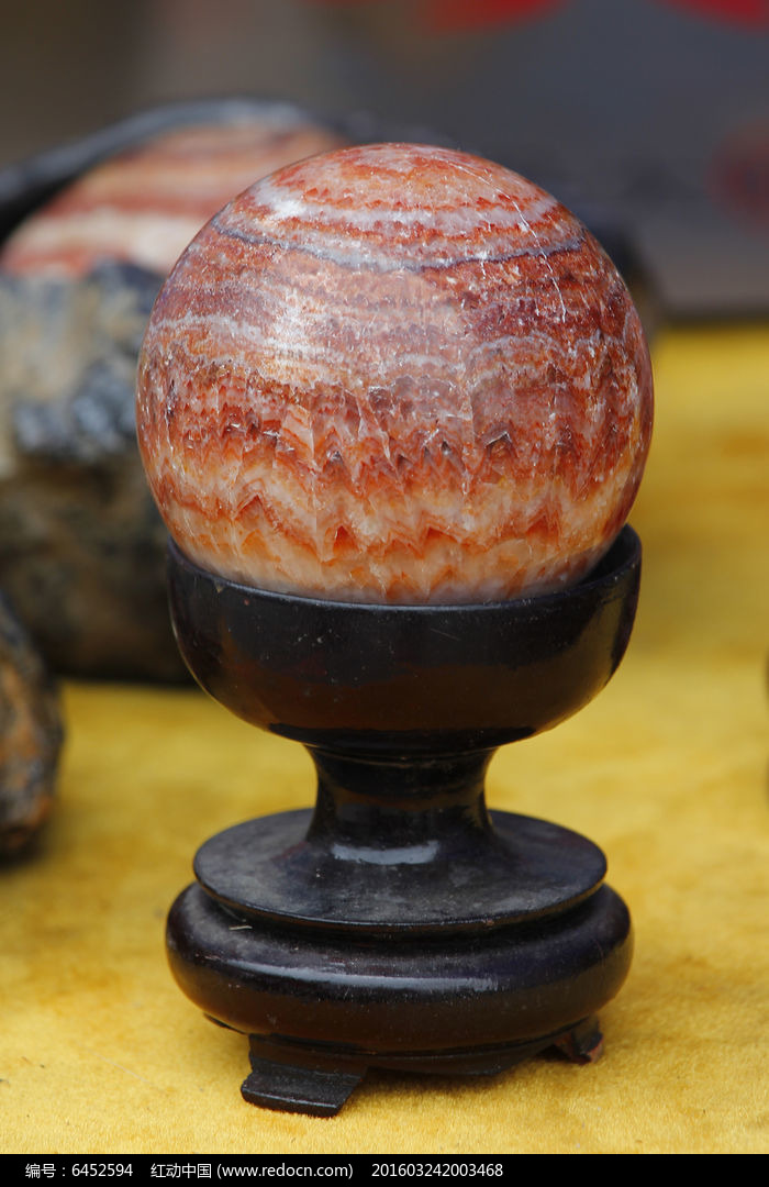 夜明珠这个故事神奇之处在哪里,传奇揭开真假夜明珠之谜