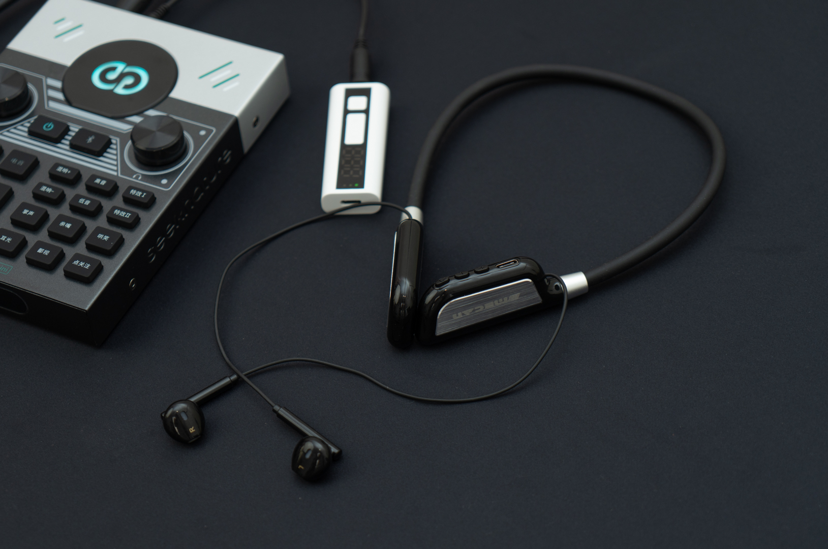 最好的入耳式专业监听耳机,全封闭式监听耳机十佳评测