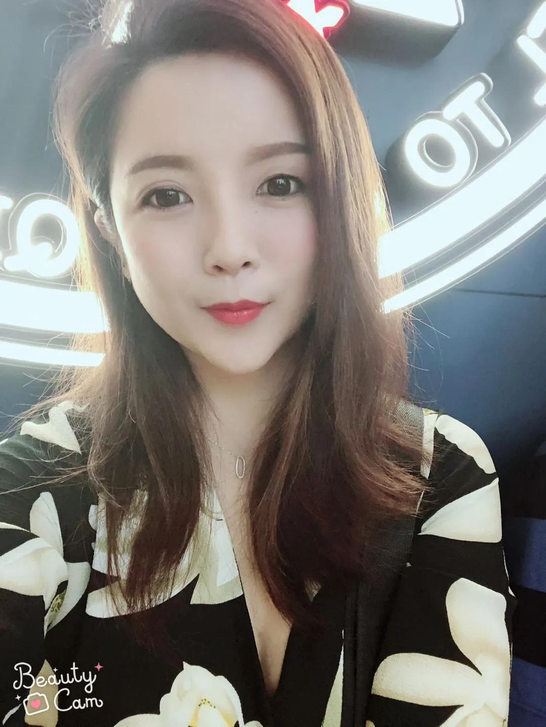 自然而然展览,自然而然女生版