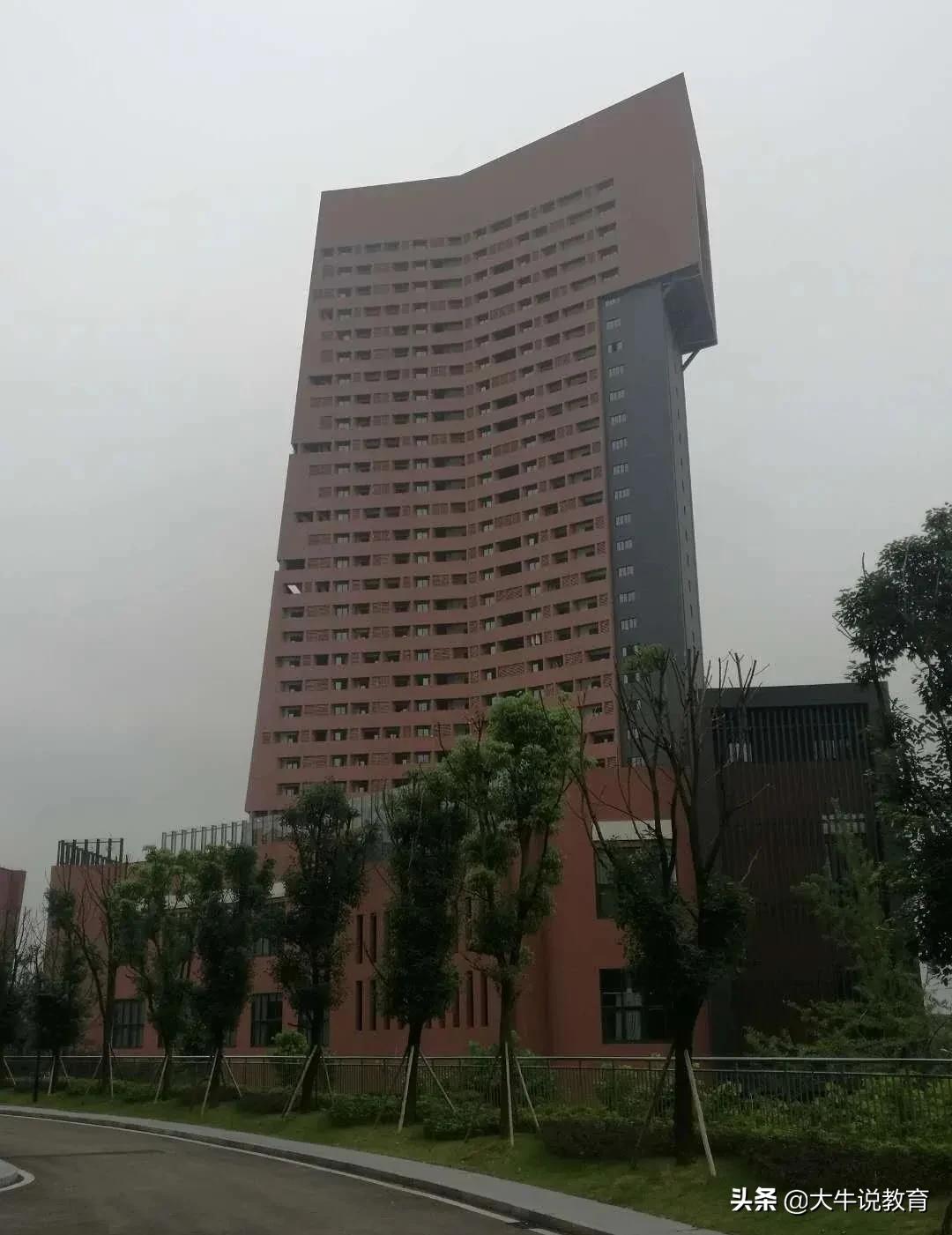 重庆一中难考吗,重庆一中高中本部怎么样