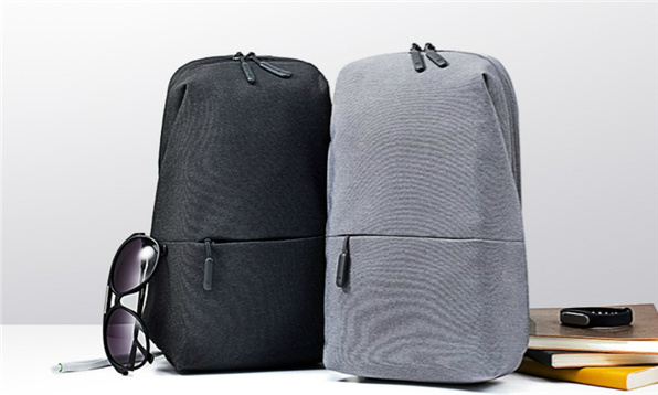 推荐一个男挎包500左右,500元左右的挎包