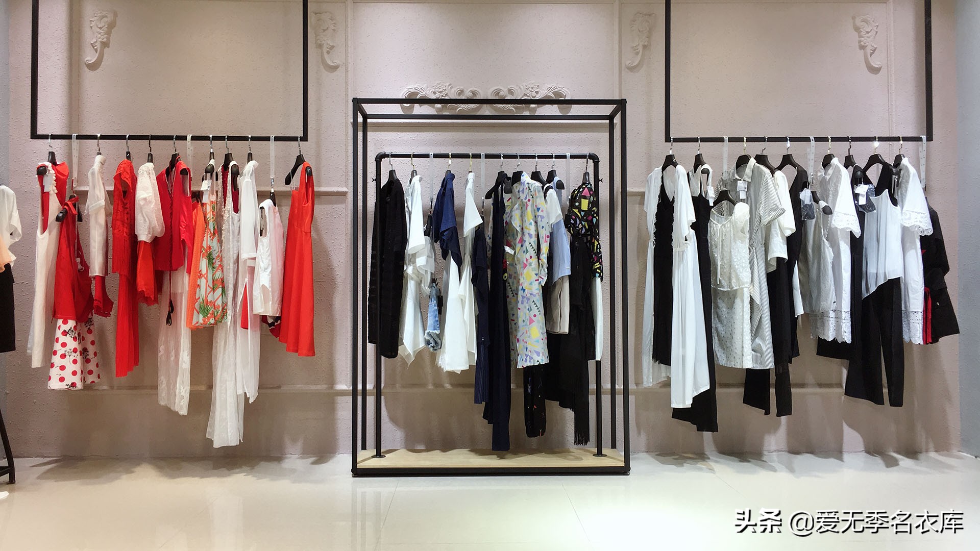 品牌折扣女装批发哪个牌子好,名品女装折扣店进货